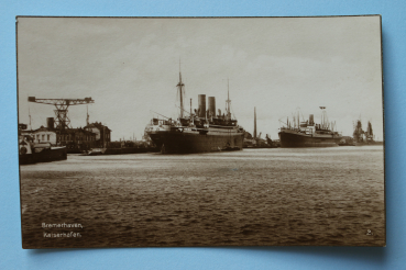 Postcard TRINKS PC Bremen Bremerhaven 1910-1925 Kaiser-Harbour ships buildings Town architecture